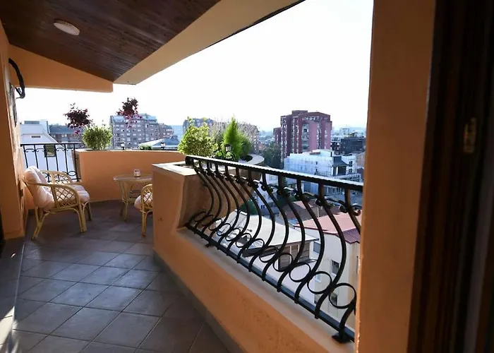 The White Soap Rooftop Apartment *