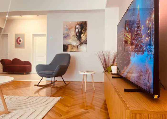 The White Soap Rooftop Apartment *